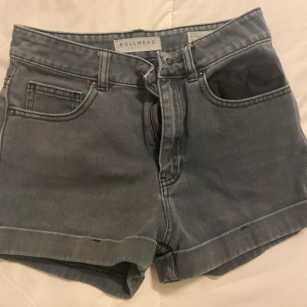 Mom High Rise Black Shorts